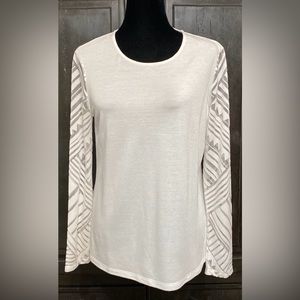 Cato white longsleeves OS blouse w/sheer sleeves M